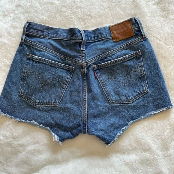 Levi’s 501 Shorts Distressed Size 29 - Picture 10 of 12
